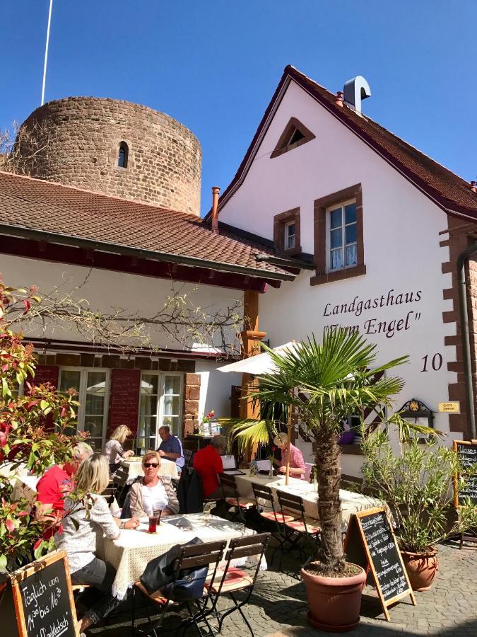 Landgasthaus "Zum Engel" Neuleiningen Buitenkant foto