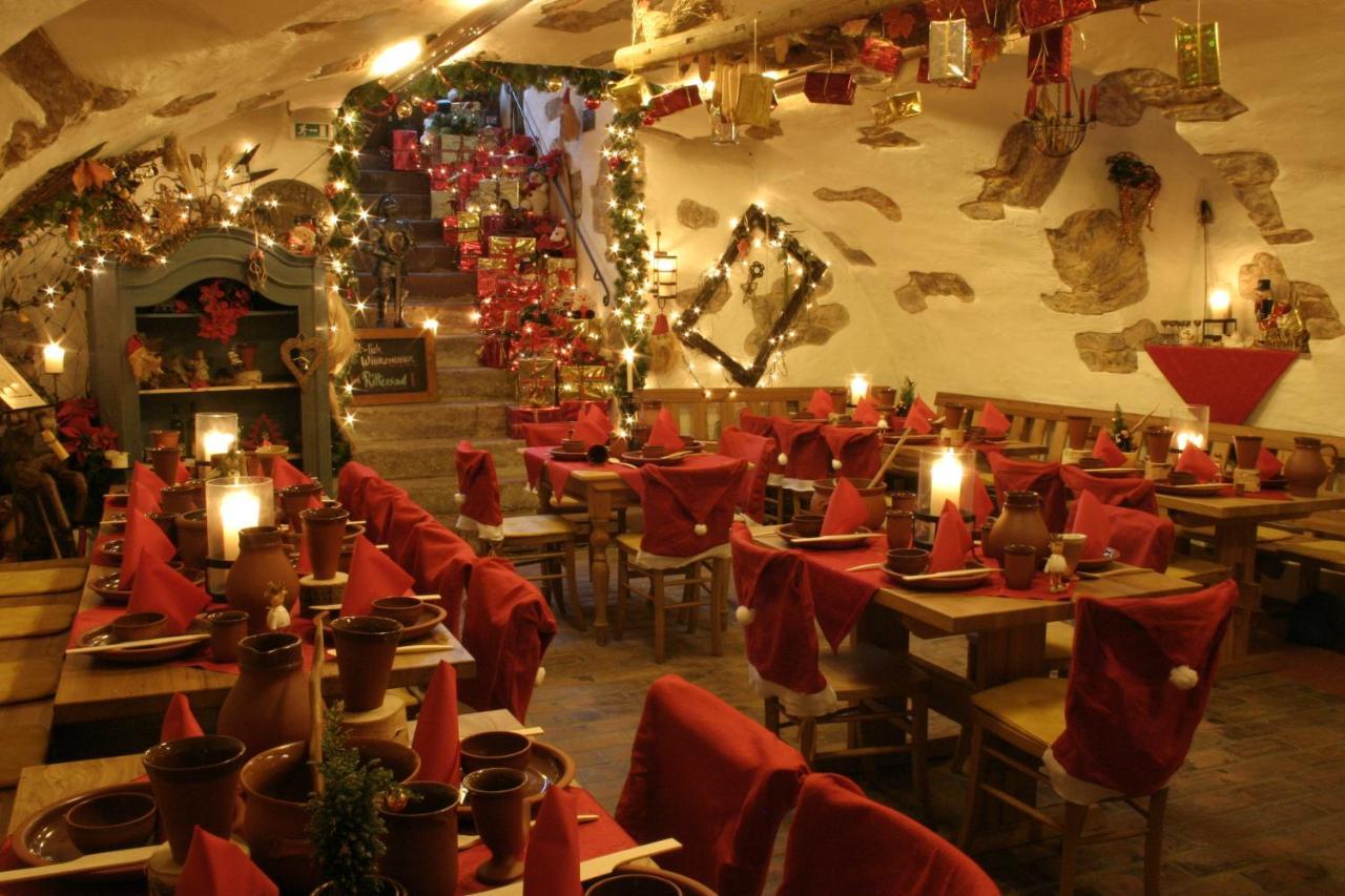Landgasthaus "Zum Engel" Neuleiningen Buitenkant foto